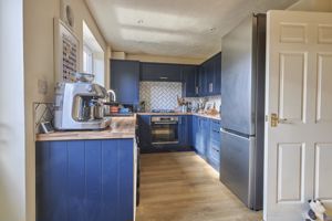 Kitchen- click for photo gallery